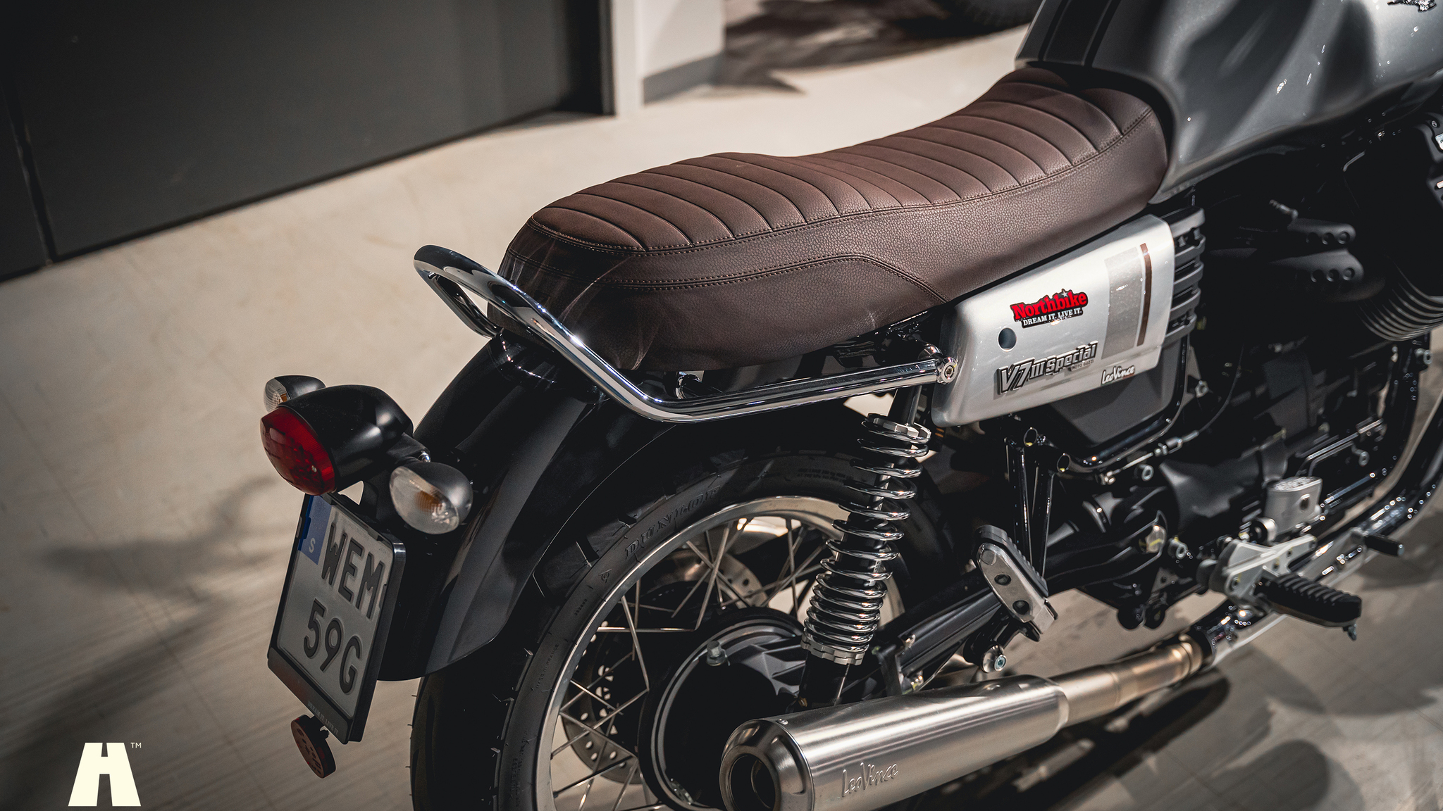 Exterior image of 2020 Moto Guzzi V7 III Special