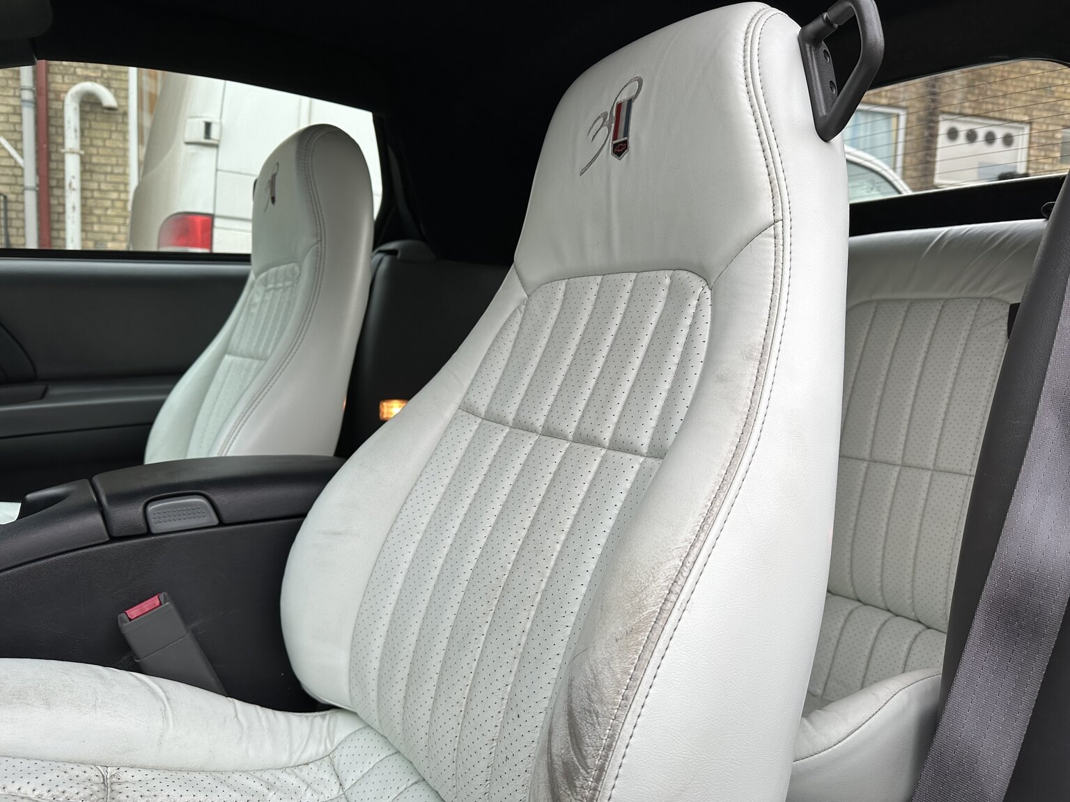 Interior image of 1997 Chevrolet Camaro Z28 30th Anniversary (5)