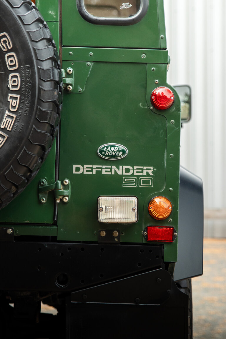 Aussenfoto 1996 Land Rover Defender 90 300TDi (27)