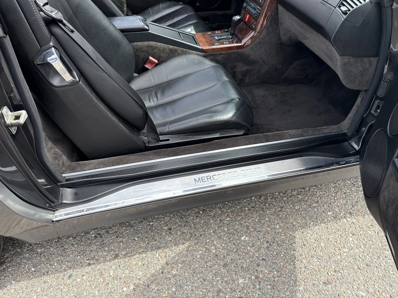 Innenraumfoto von 1995 Mercedes-Benz SL 500 (59)