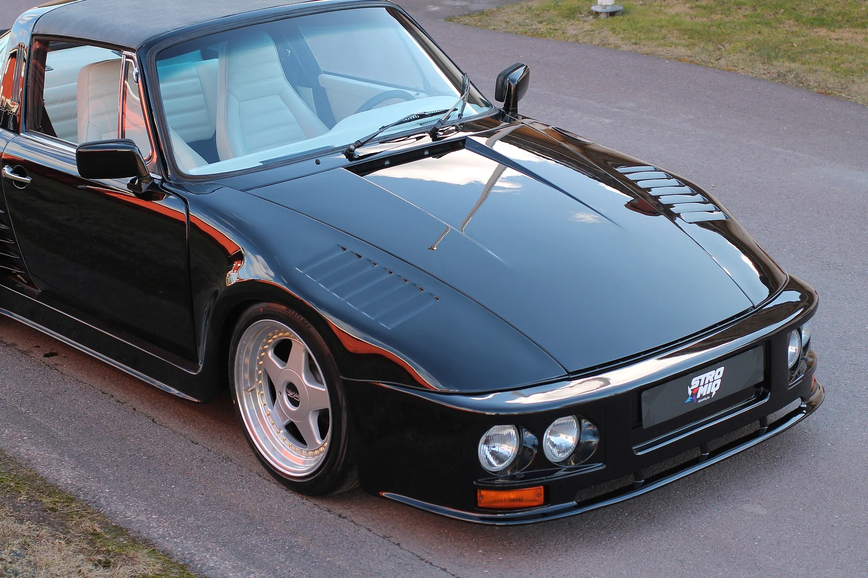 Aussenfoto 1976 Porsche 911 Targa Flachbau - Josef Zirkelbach DP (108)