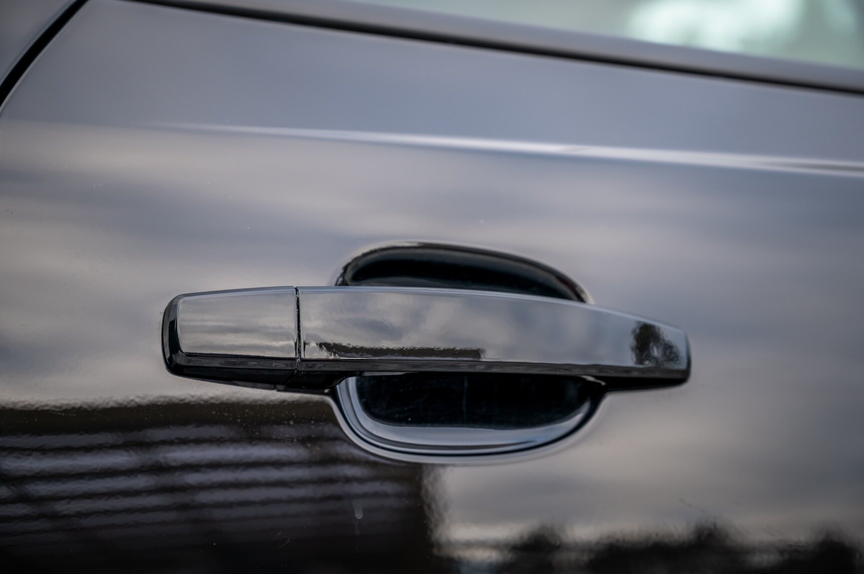 Exterior image of 2010 Chevrolet Camaro SS (47)