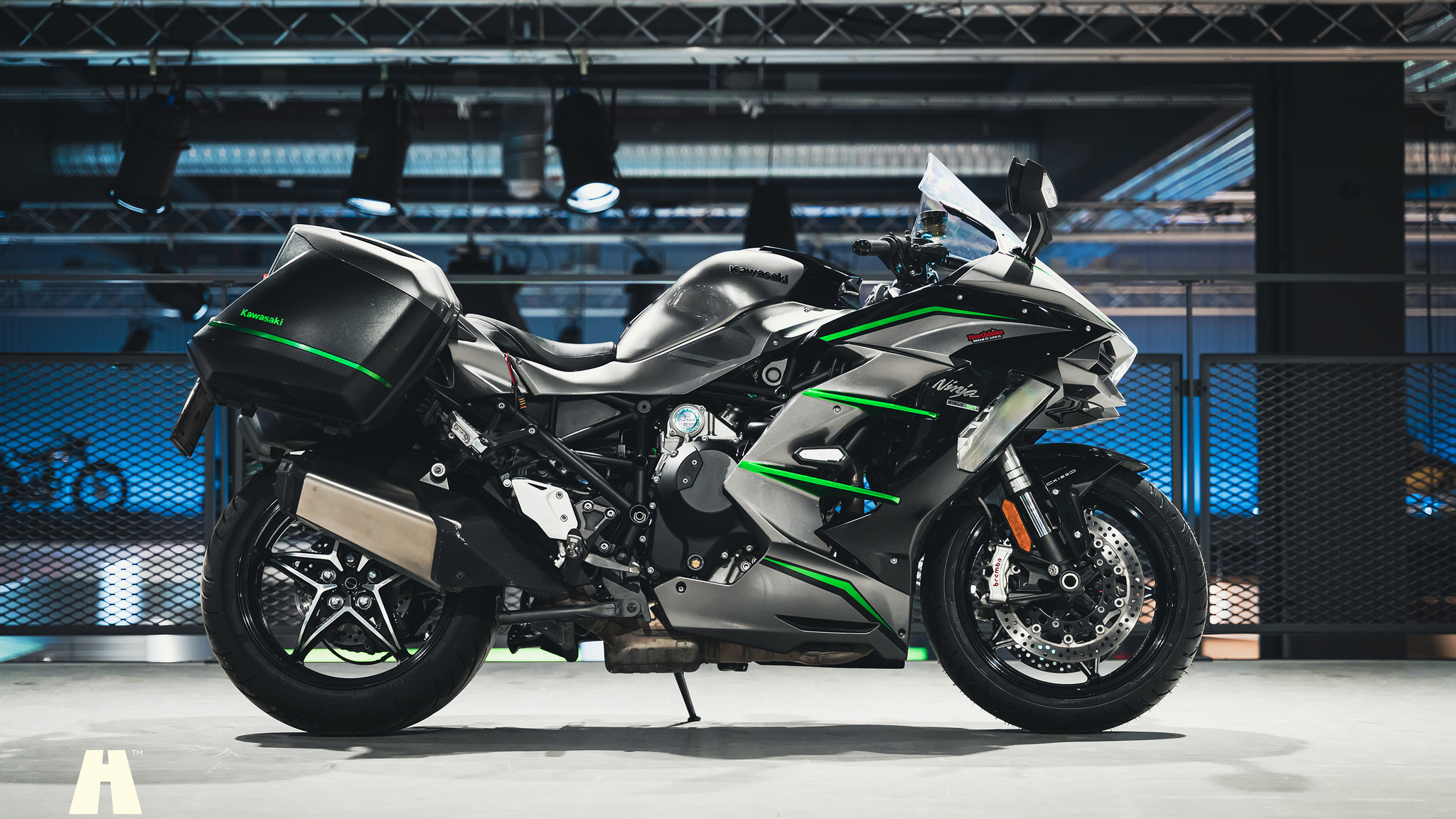 Exteriörbild på 2019 Kawasaki Ninja H2 SX