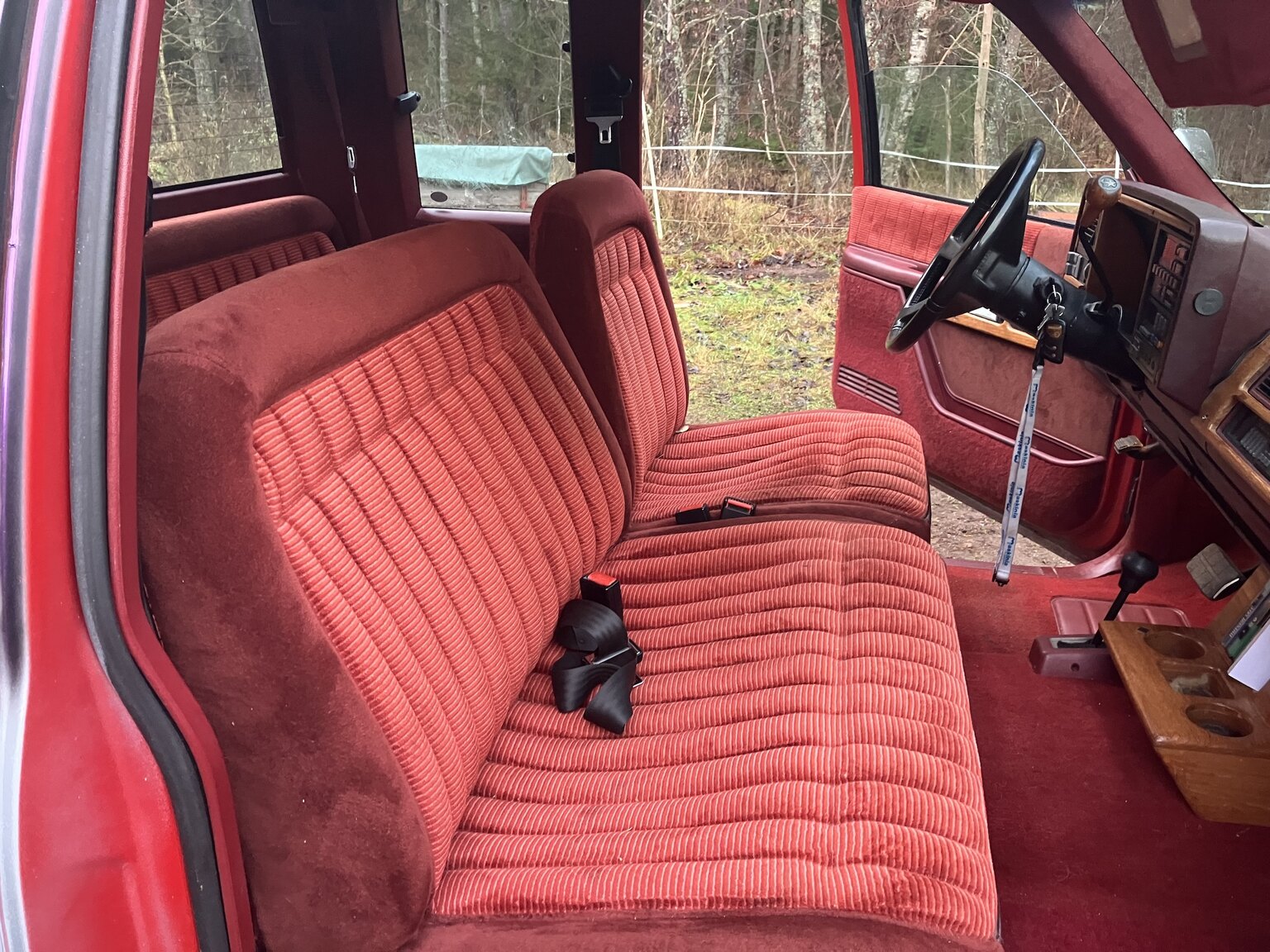 Interior image of 1991 Chevrolet K2500 Extended Cab 5.7 V8 4WD Pickup