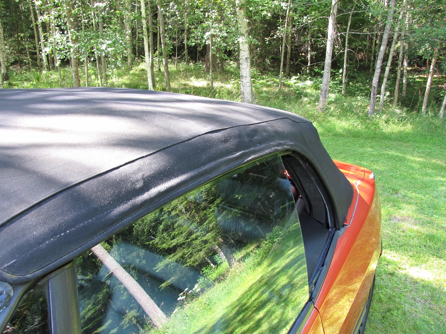Exterior image of 1999 Peugeot 306 Cabriolet 2.0 Manuell