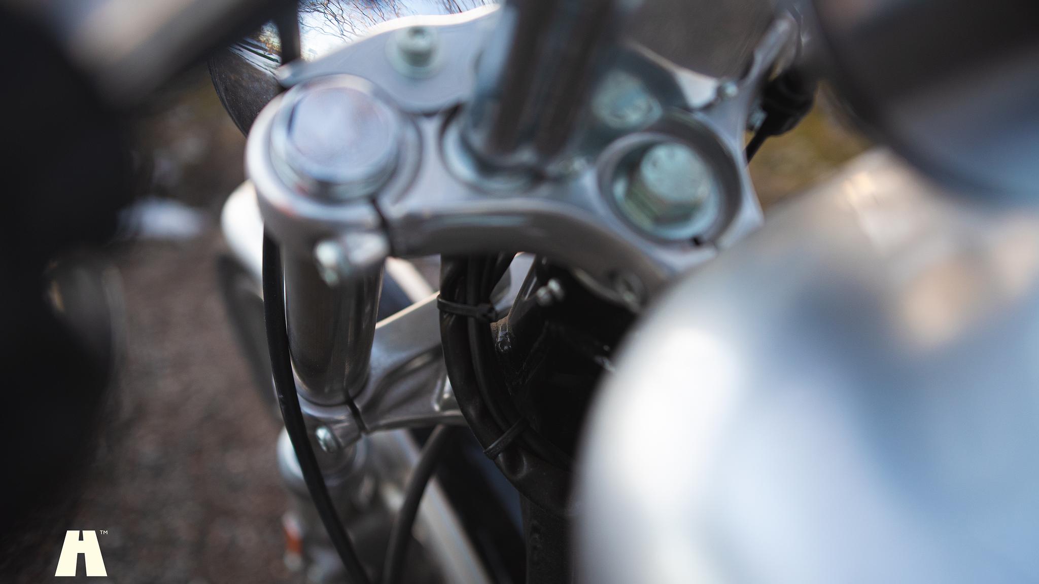Image of 2003 Harley Davidson Sportster 1200C 100th Anniversary Edition mechanics