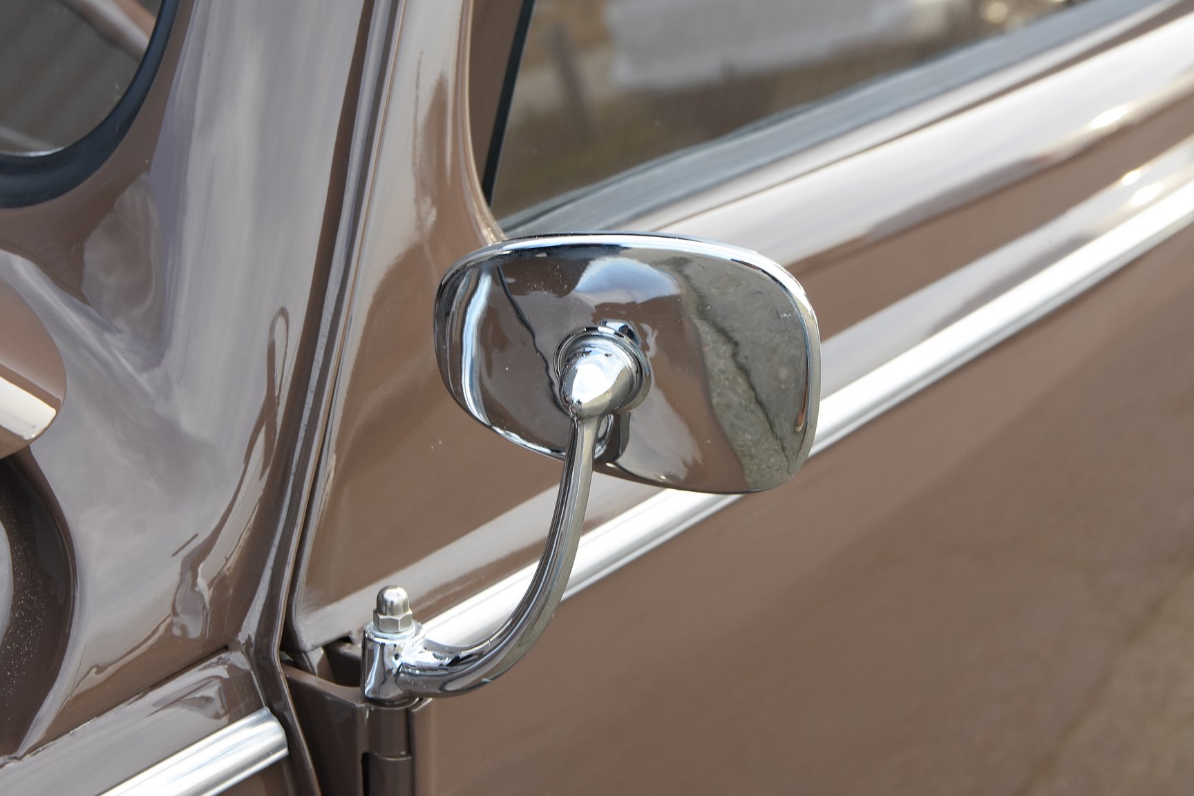 Exterior image of 1950 Volkswagen 1100 1.1 