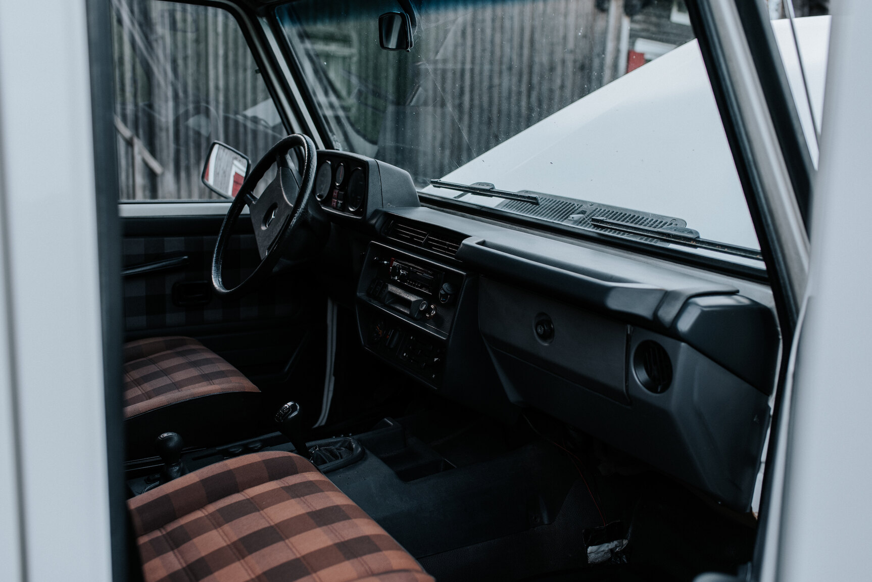 Innenraumfoto von 1989 Mercedes-Benz 300 GD