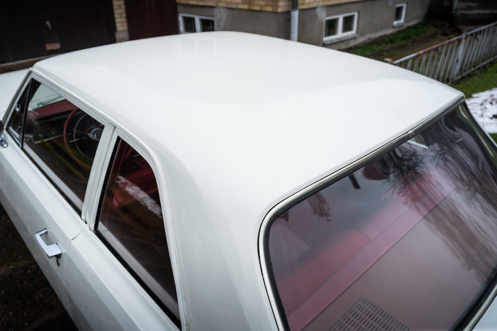Exteriörbild på 1967 Plymouth Valiant V 100 Sedan