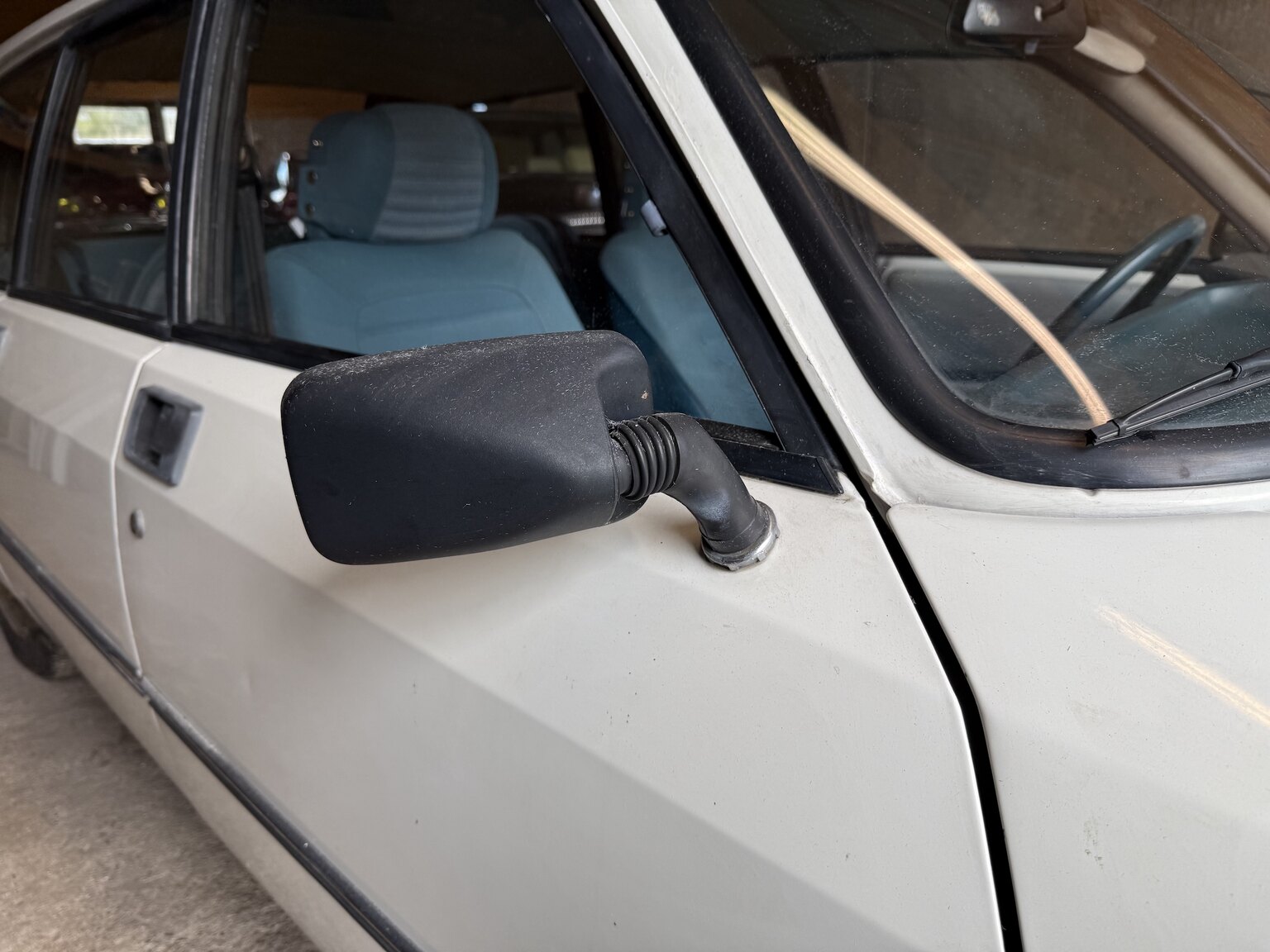 Exterior image of 1984 Citroën GSA Break