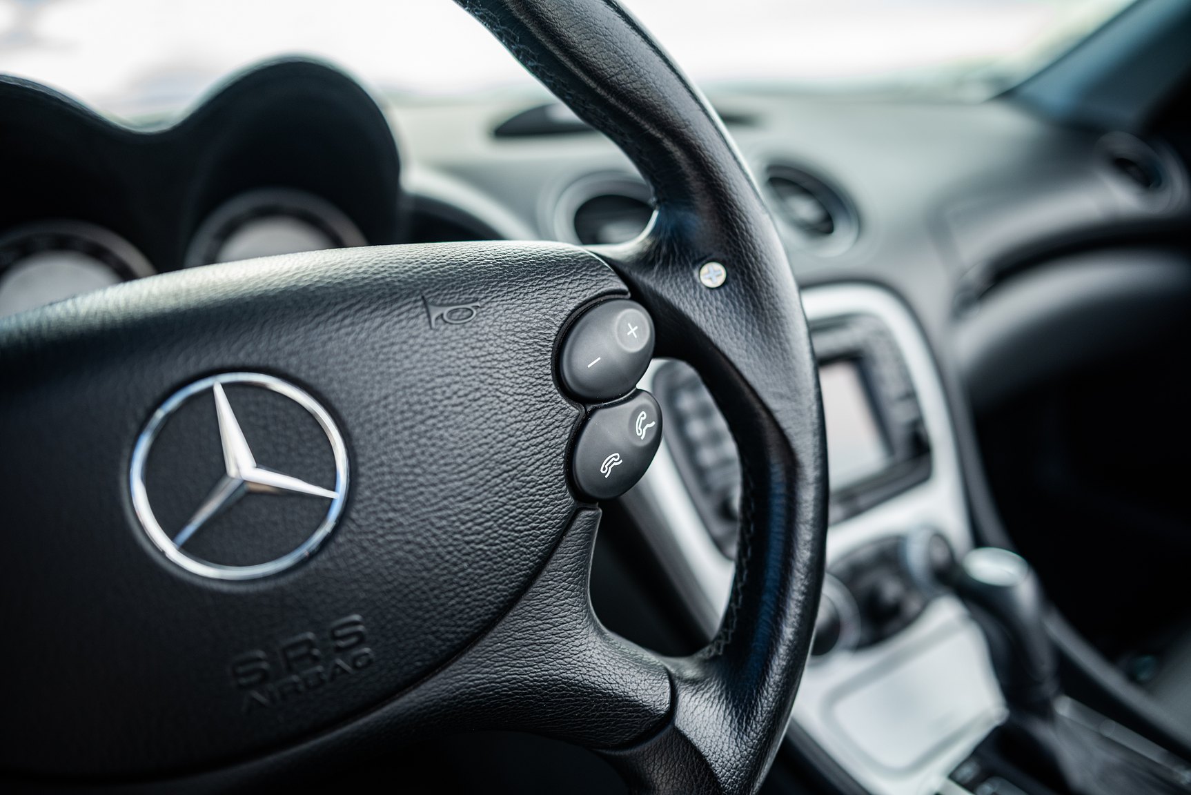 Interior image of 2002 Mercedes SL 55 AMG