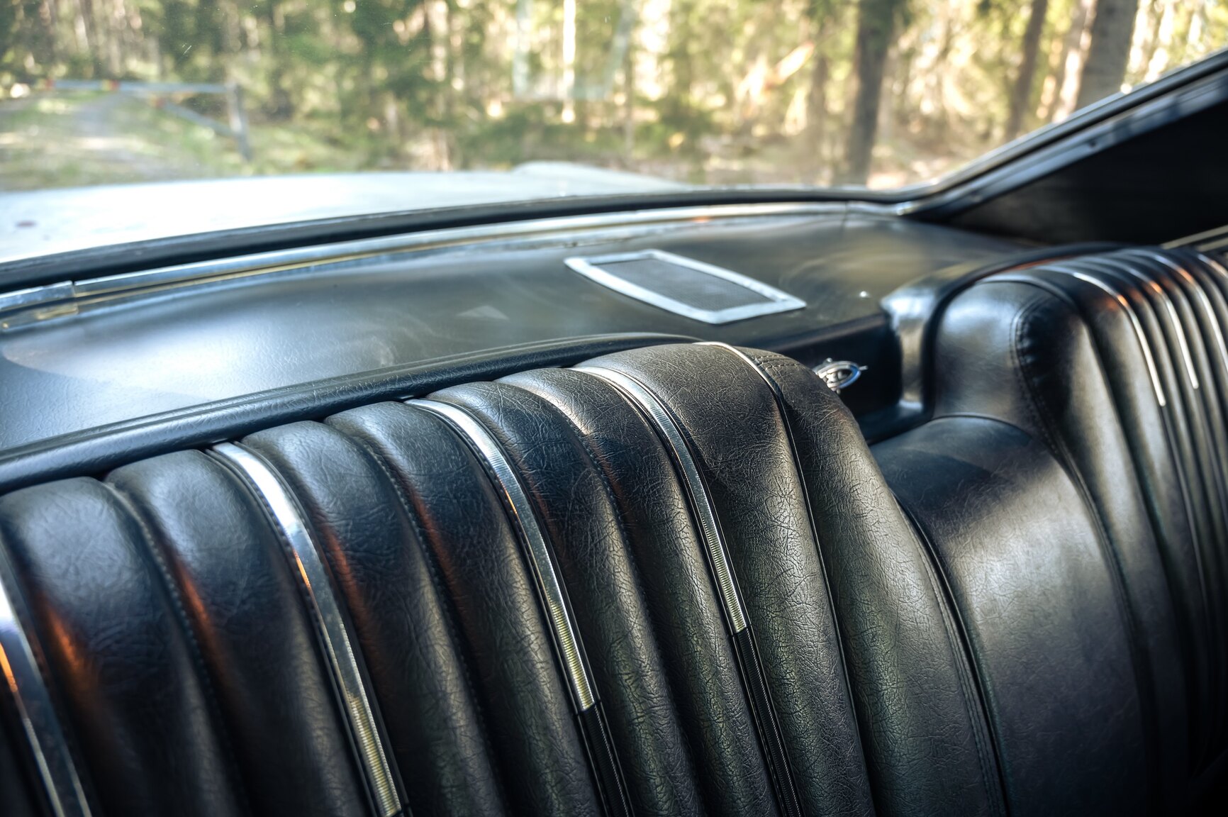Interior image of 1963 Ford Galaxie 500/XL