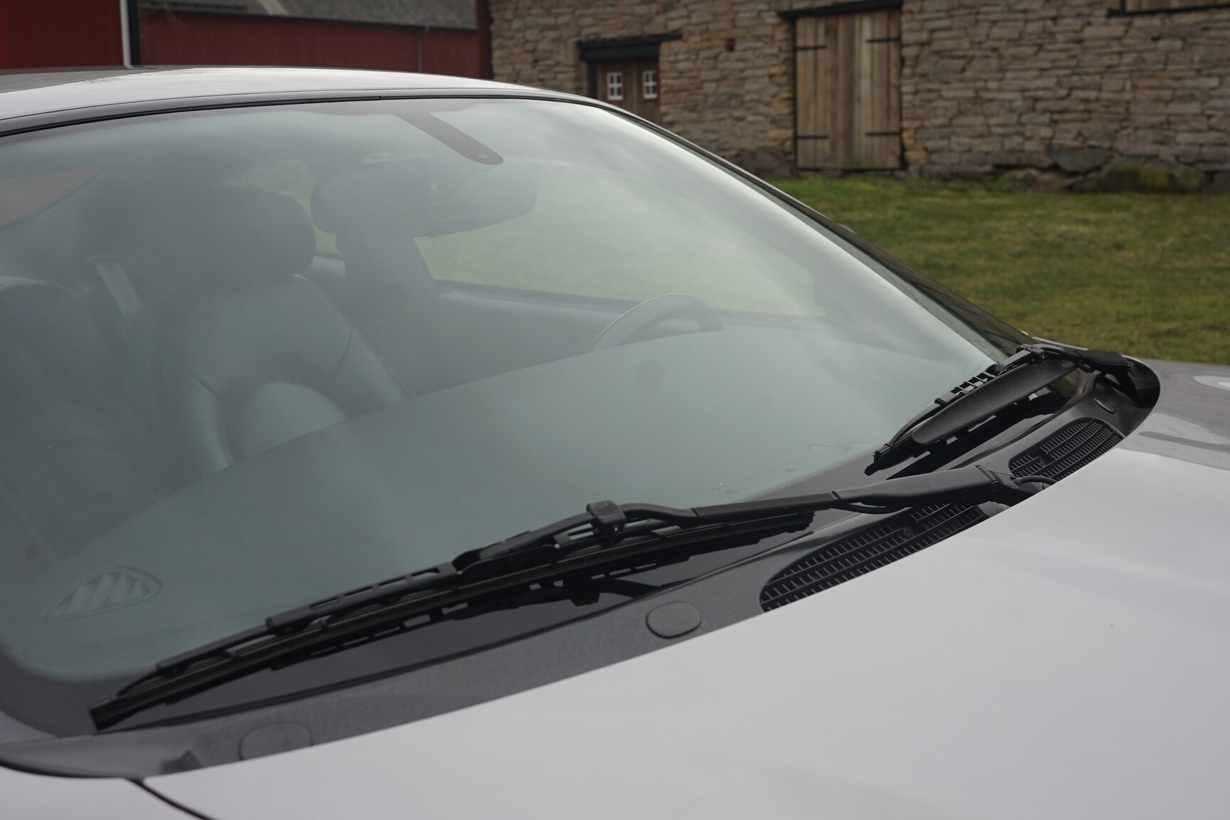 Exterior image of 2001 Jaguar XKR Silverstone