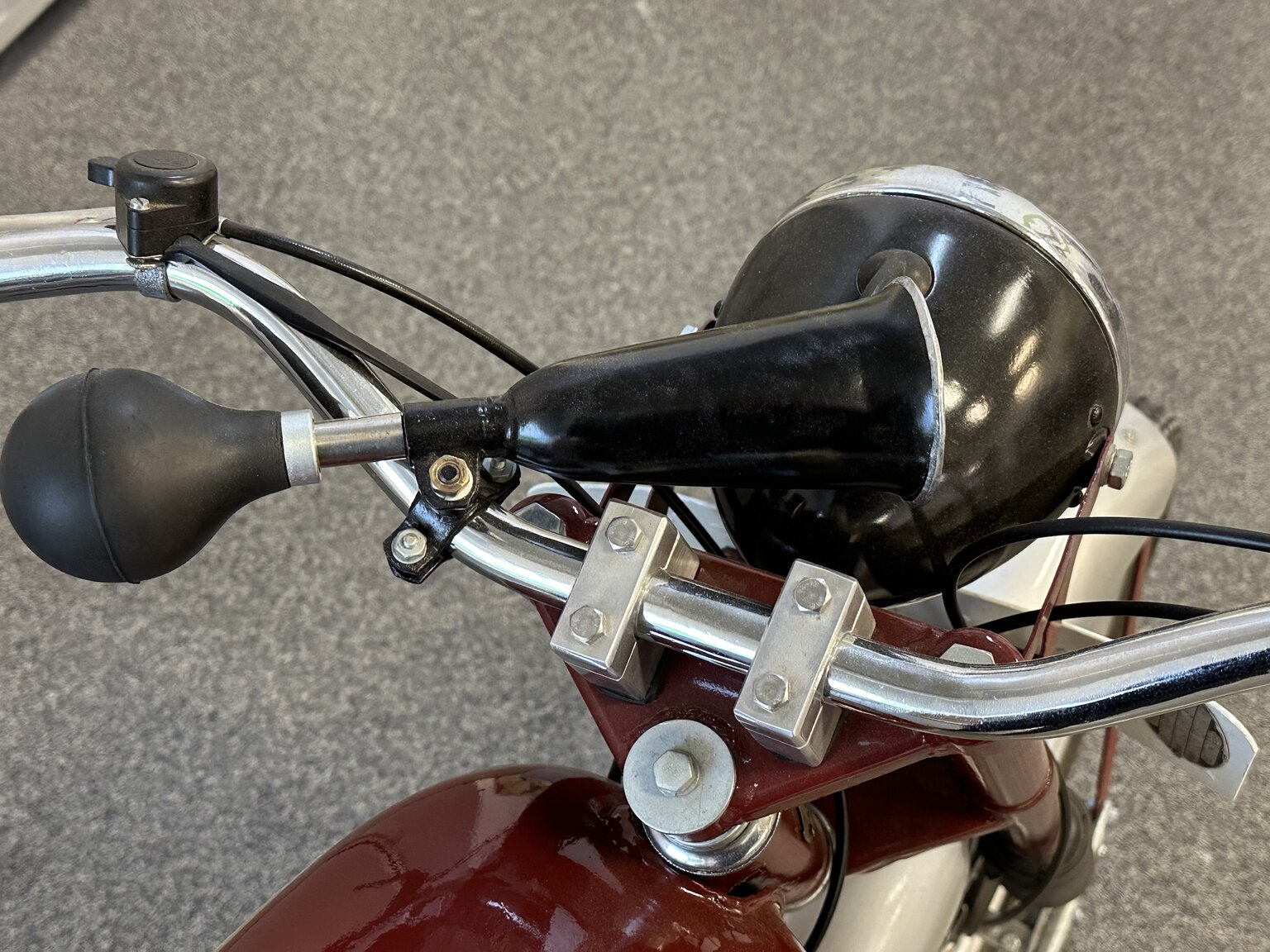 Exteriörbild på 1950 NV 125