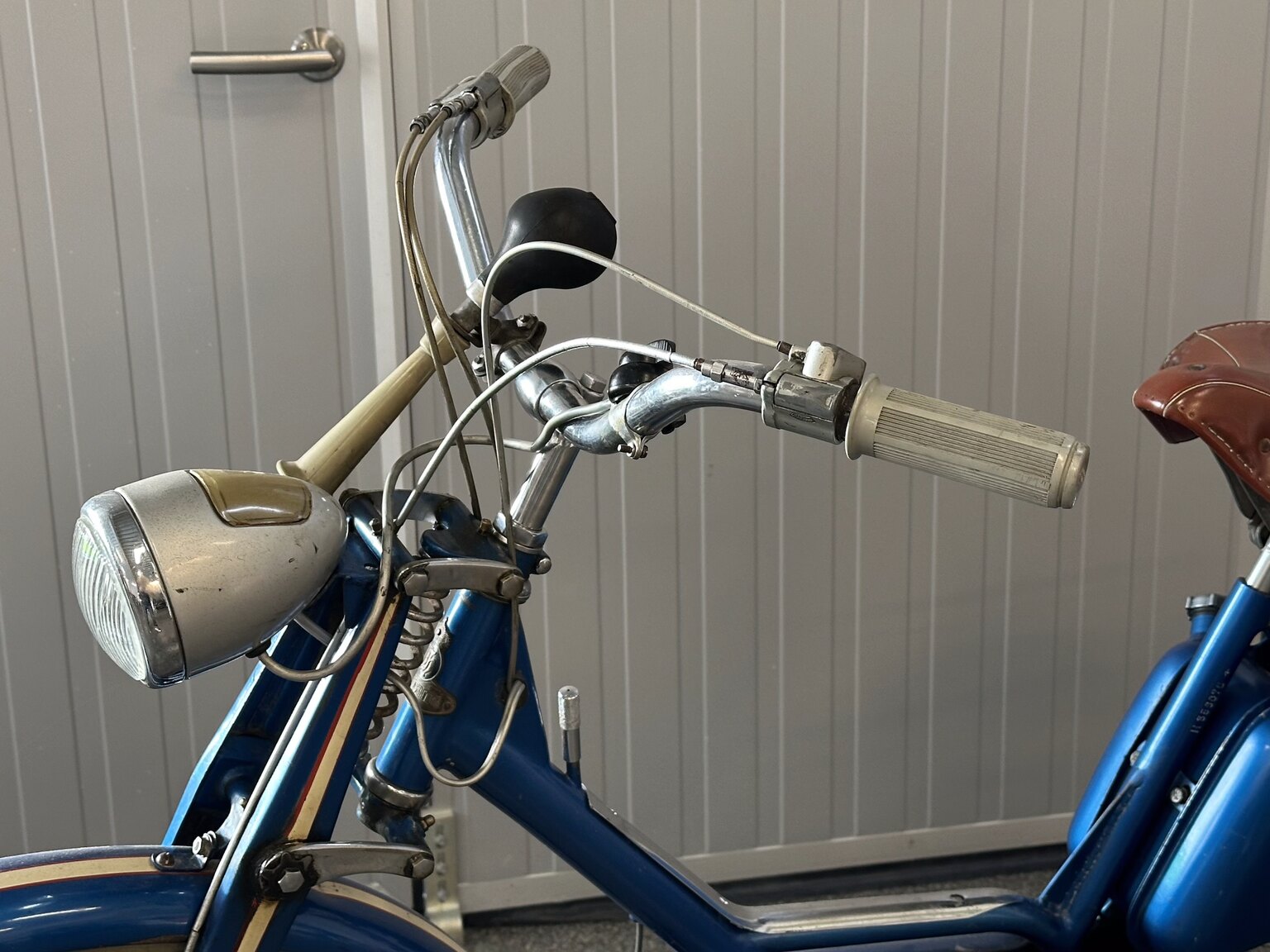 Aussenfoto Husqvarna Novolette