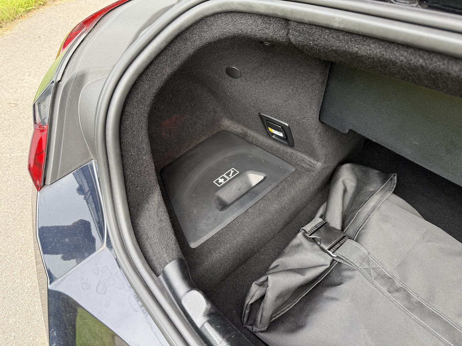 Interior image of 2019 BMW M850i xDrive Convertible Steptronic