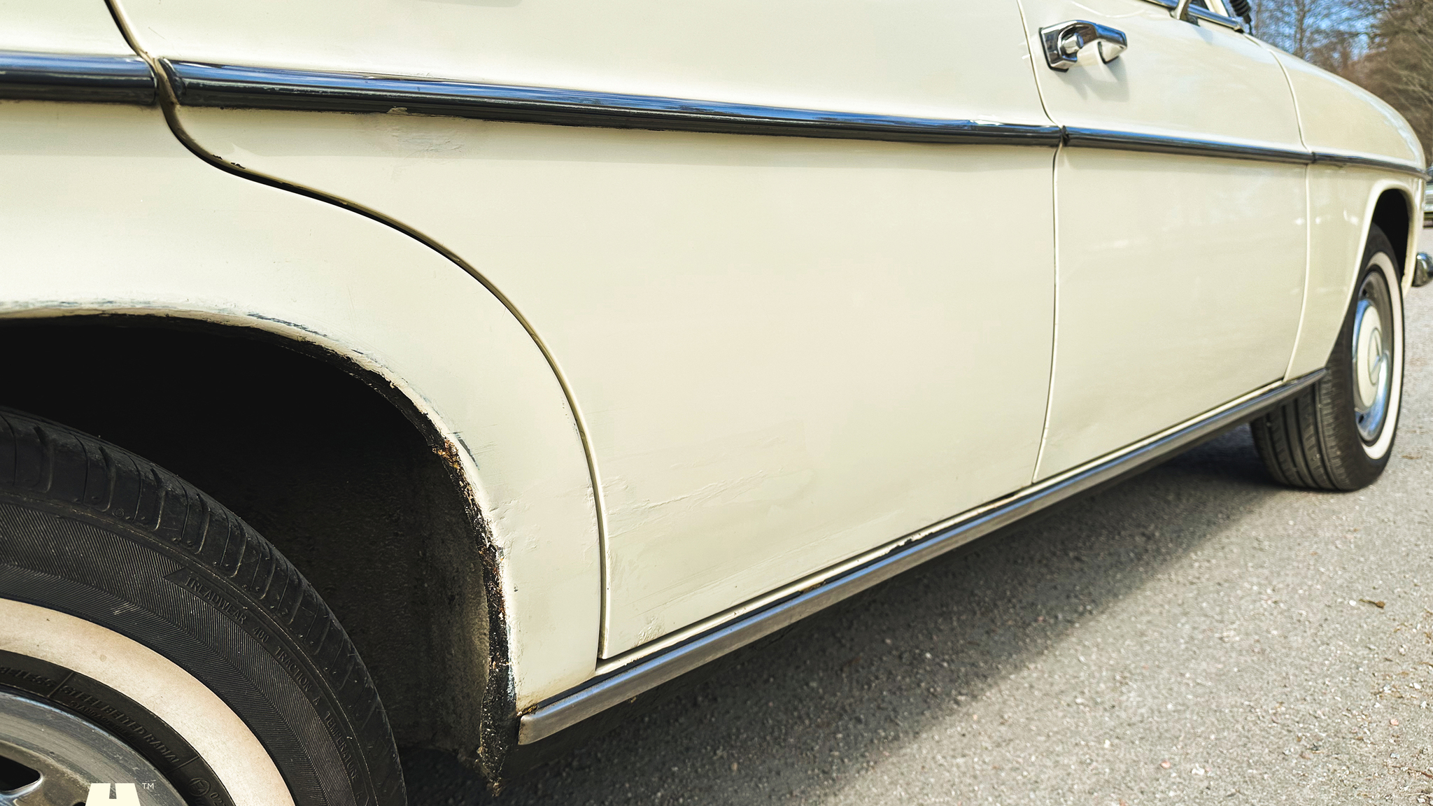 Exteriörbild på 1972 Mercedes-Benz 200