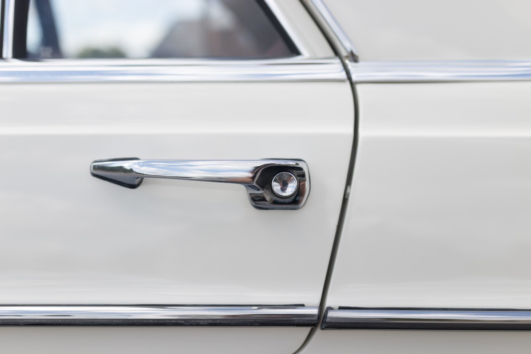 Exteriörbild på 1966  Mercedes-Benz 250 