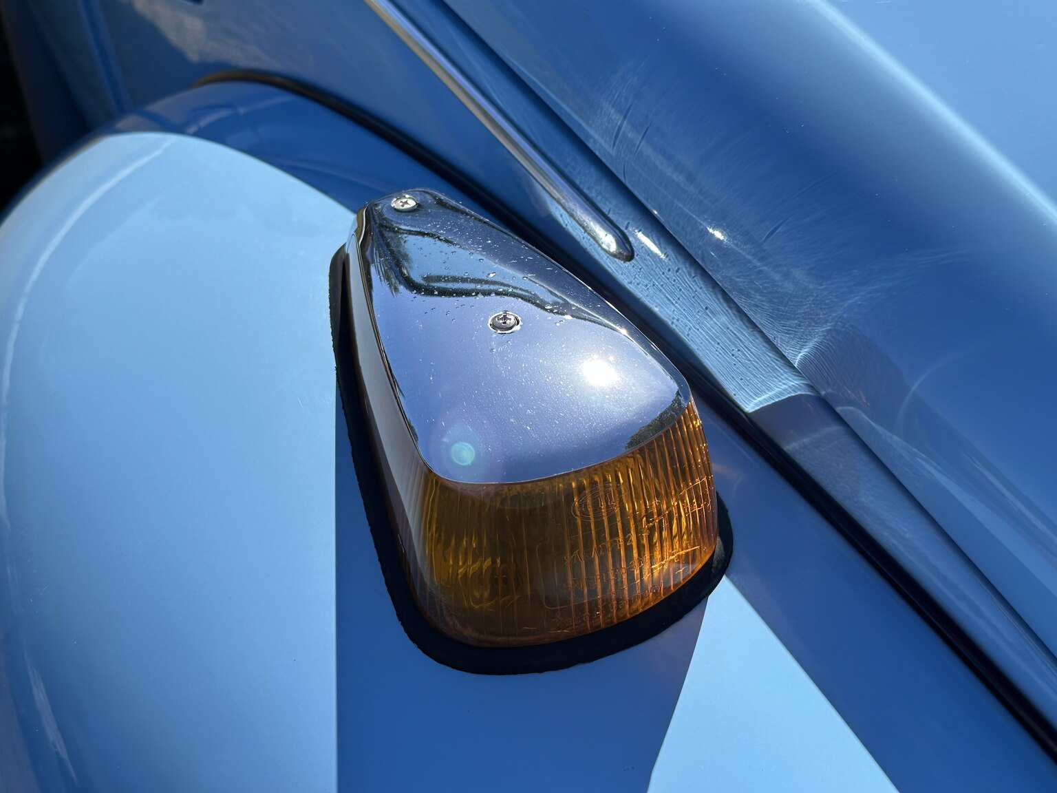 Exteriörbild på 1979 Volkswagen Beetle 1303 Käfer