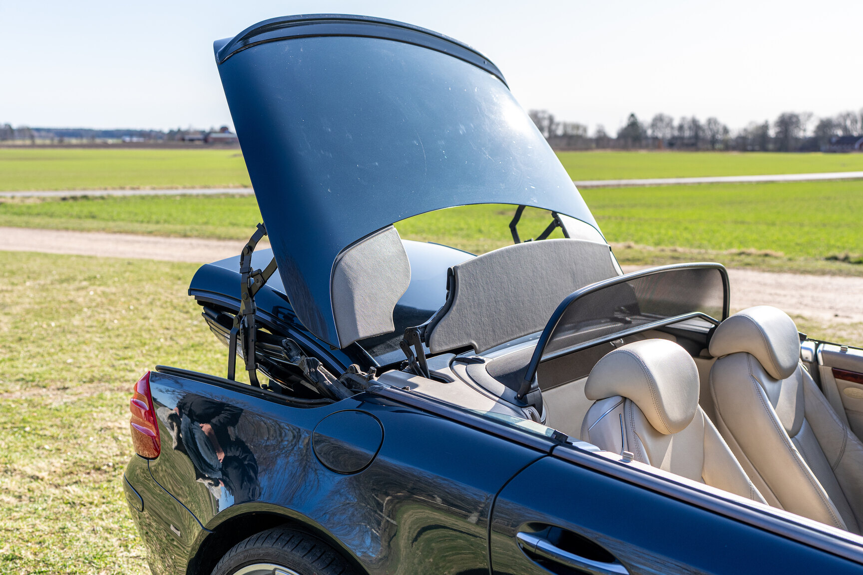 Innenraumfoto von 2002 Mercedes-Benz SL 500