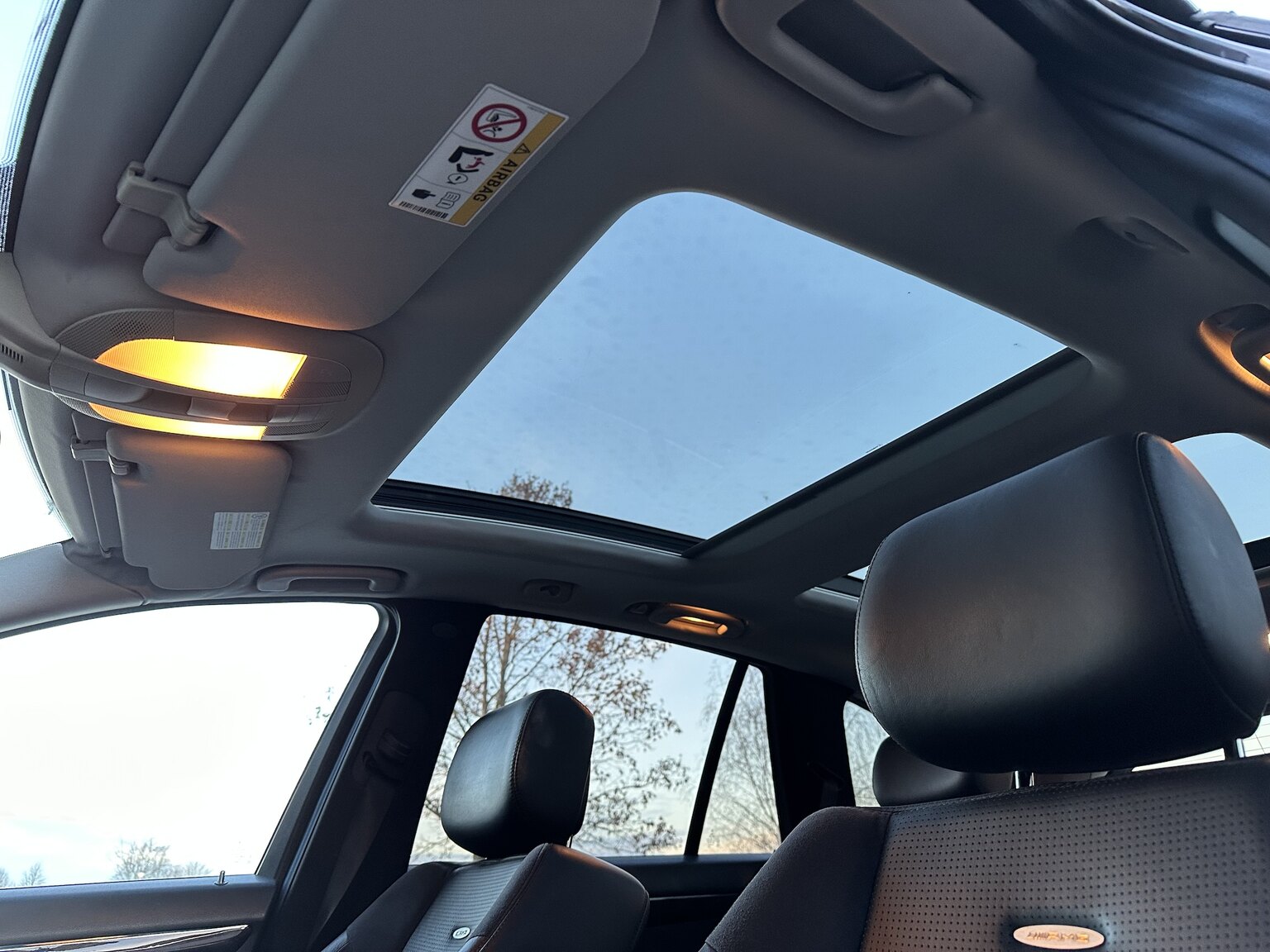 Interiörbild 2007 Mercedes-Benz R63 AMG