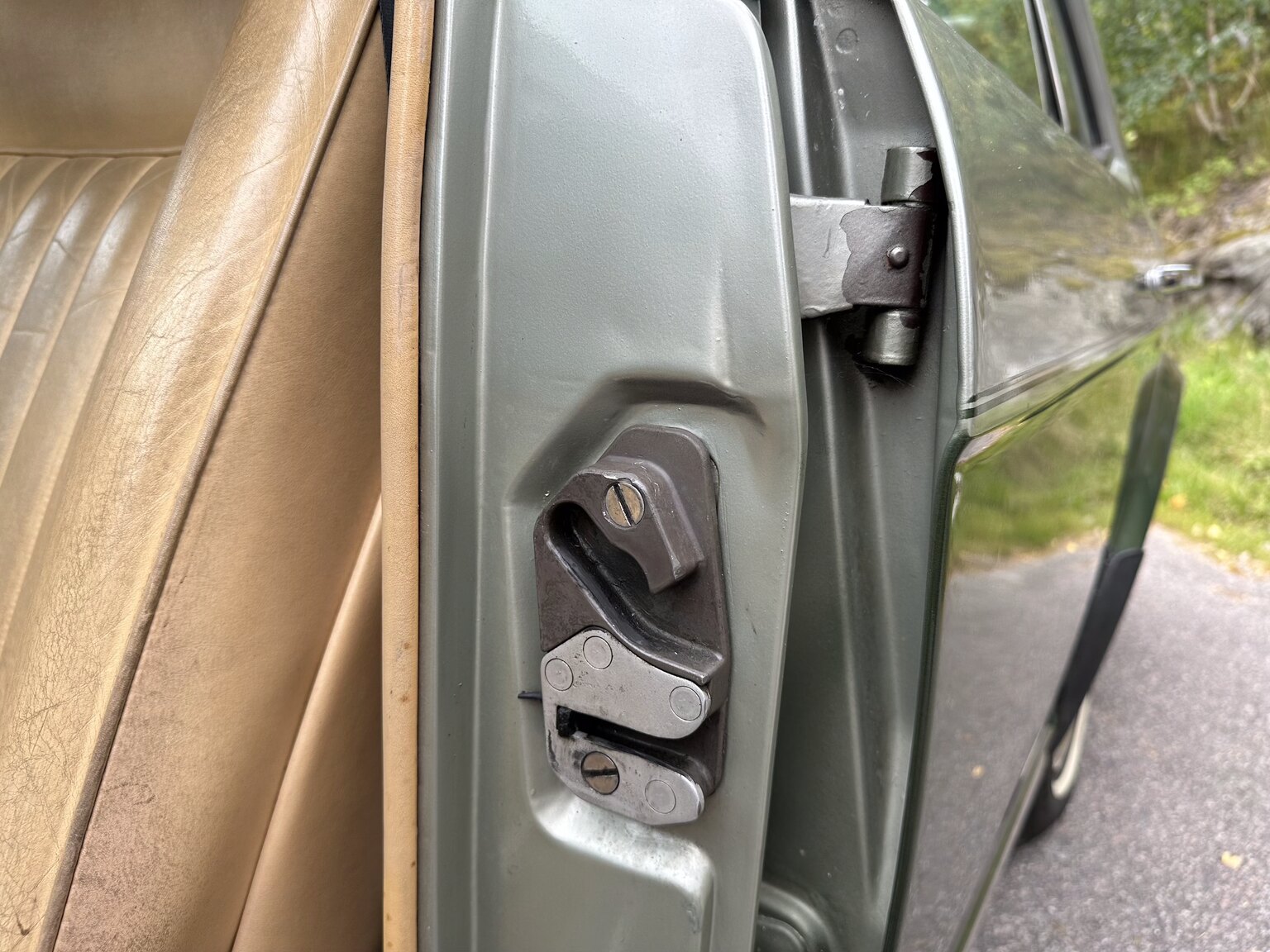 Interior image of 1982  Rolls Royce Silver Spirit