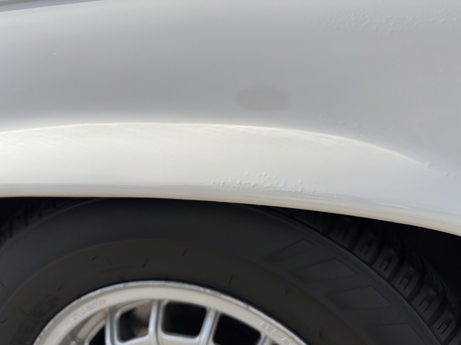 Exterior image of 1972 Mercedes-Benz 350 SL