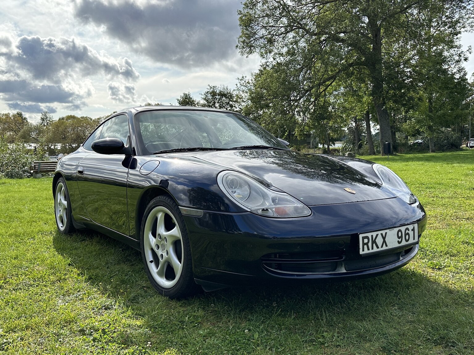 Exteriörbild på 1999 Porsche 911 Carrera