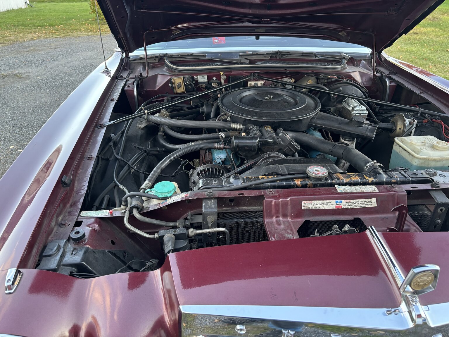 Image of 1976 Chrysler Cordoba mechanics