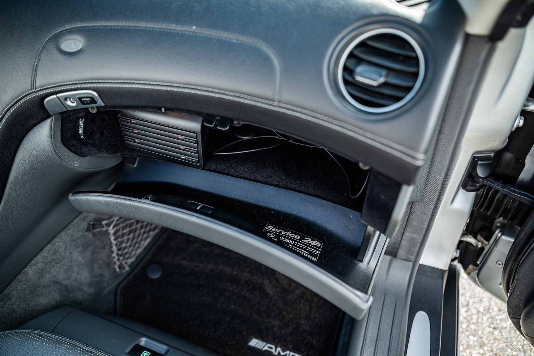 Interior image of 2002 Mercedes SL 55 AMG