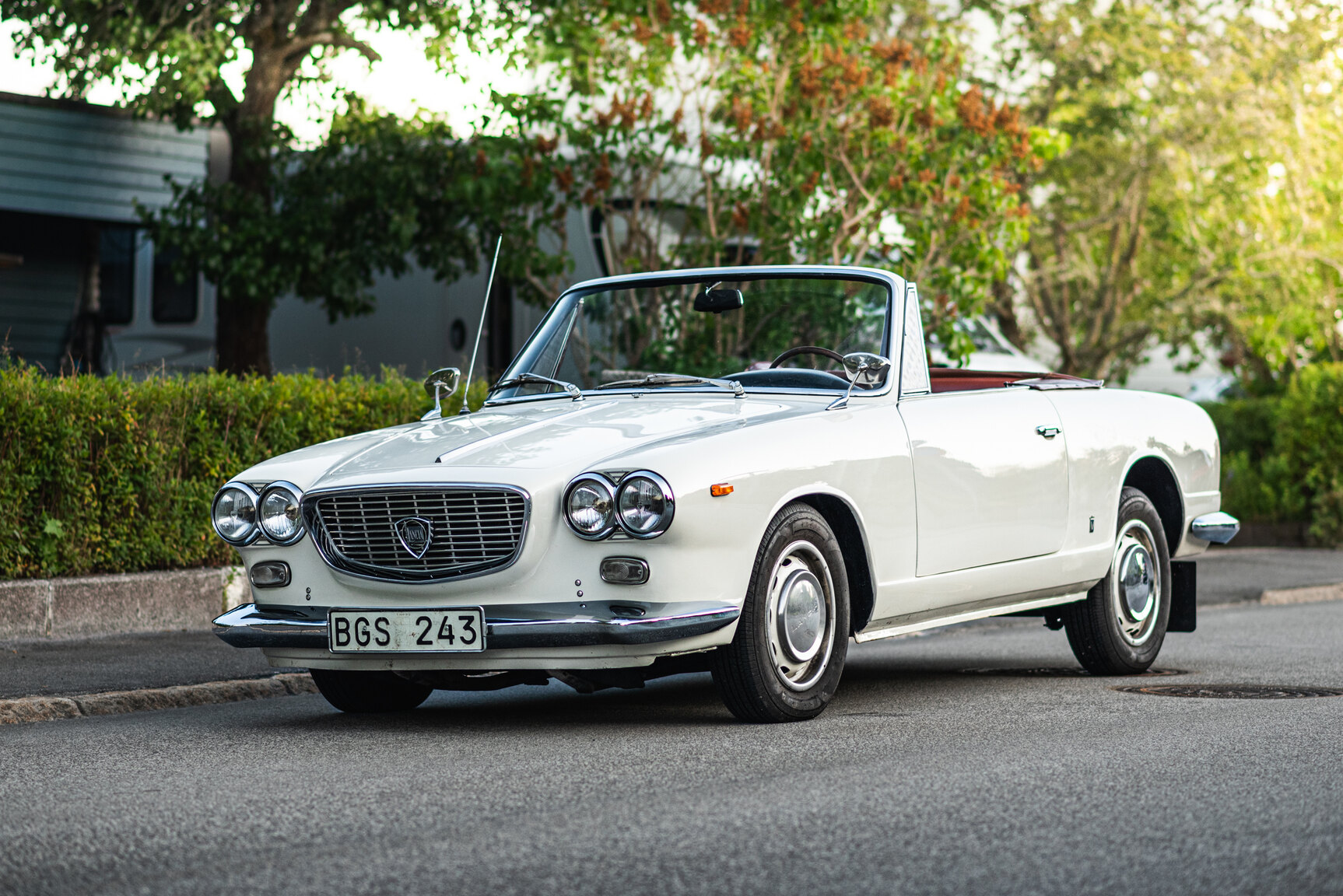 Exterior image of 1964 Lancia Flavia Vignale  