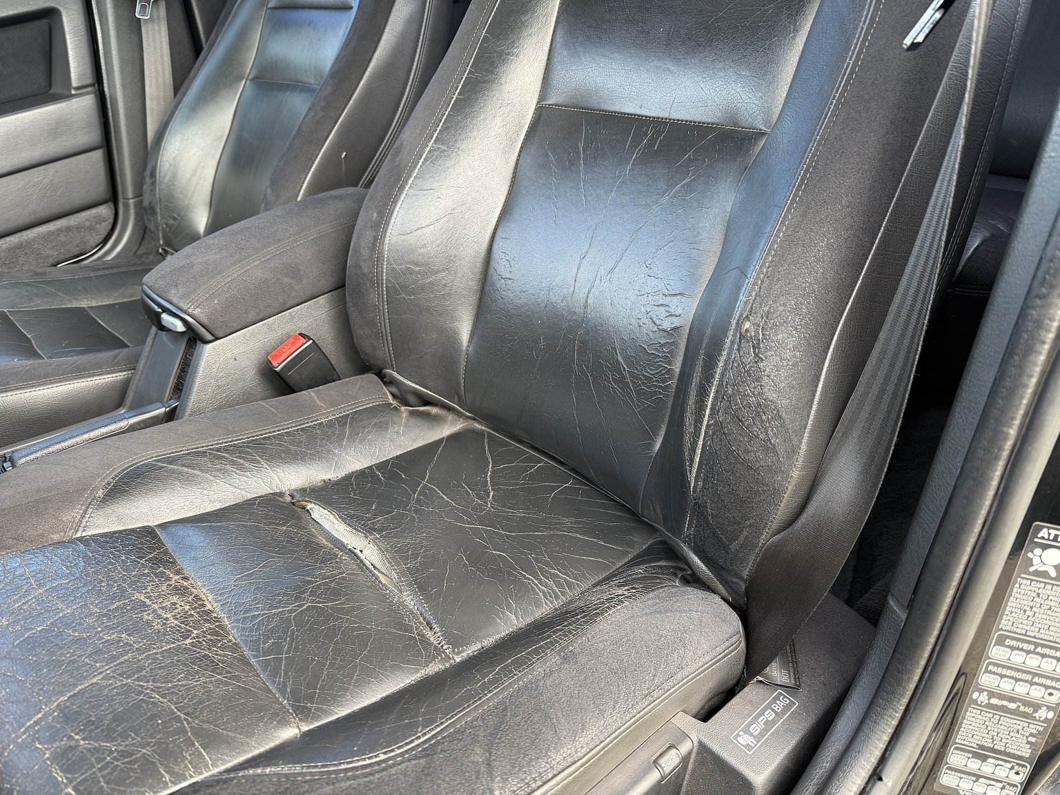 Interior image of 1995 VOLVO 855 T5R T-5R