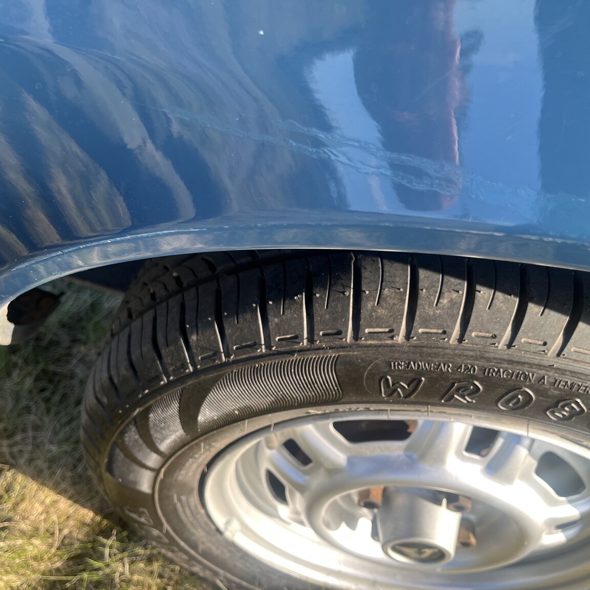 Exterior image of 1983 Volvo 340 (46)