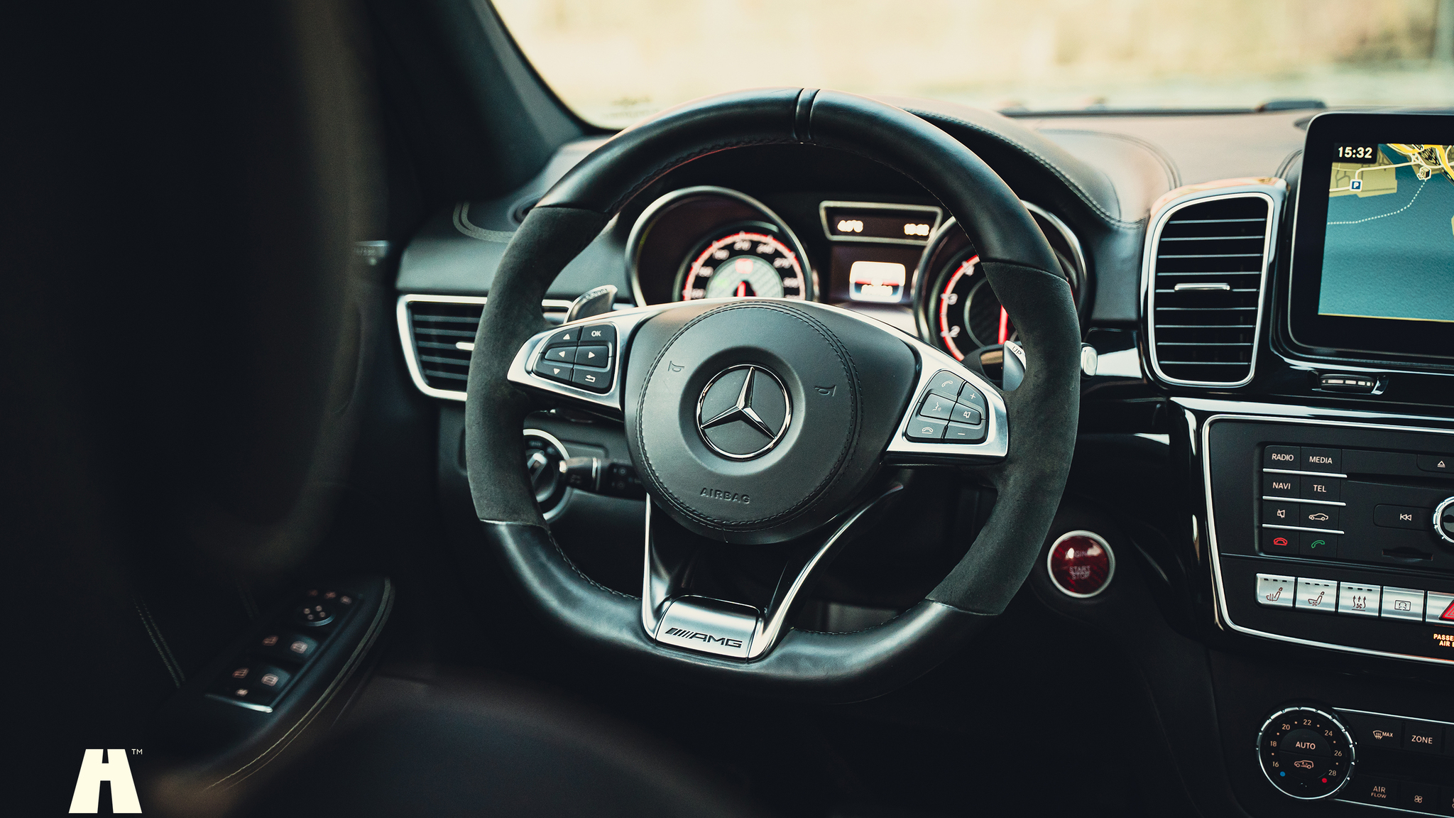 Interiörbild 2017 Mercedes-Benz GLS 63 AMG (114)