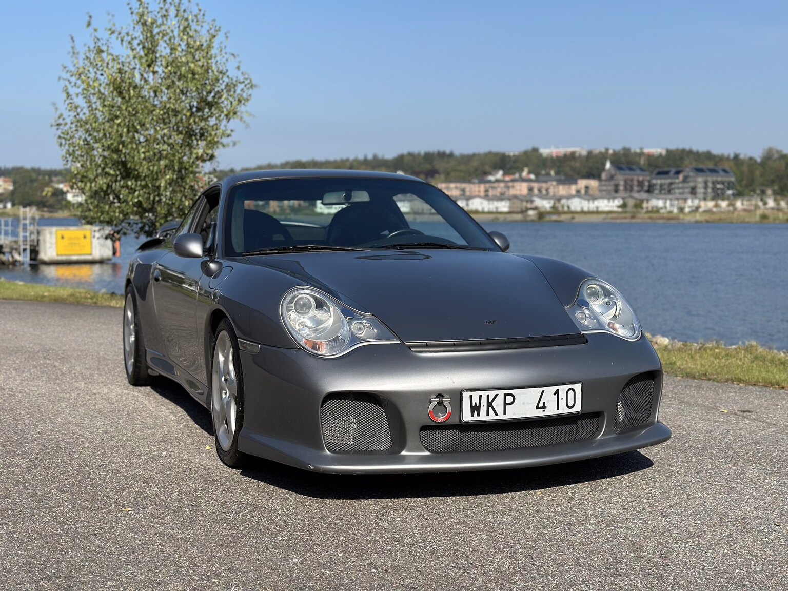 Exteriörbild på 2001 Porsche 911 Turbo RUF RT12