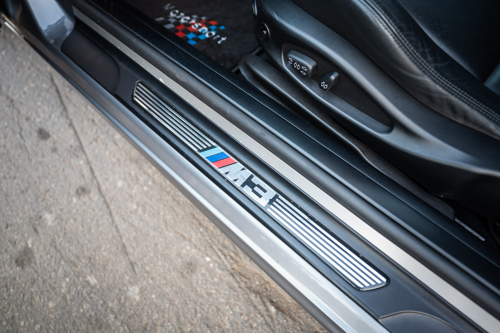 Innenraumfoto von 2005 BMW M3 E46 manuell