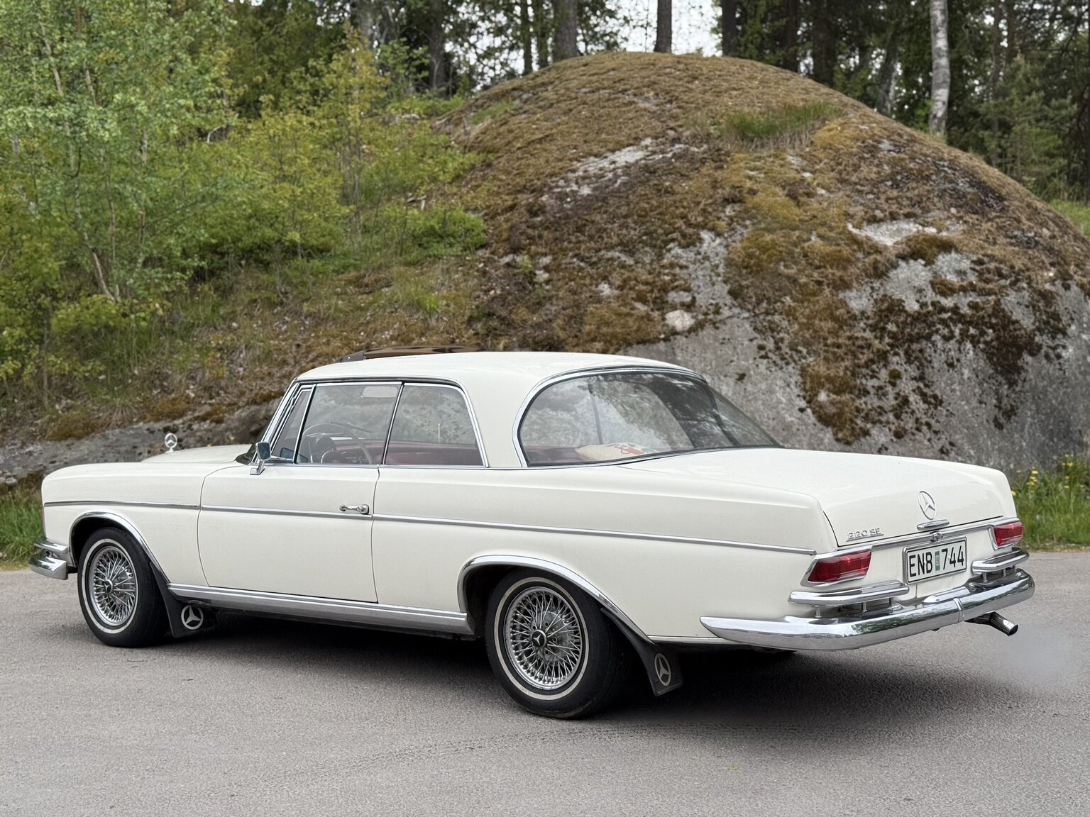 Exteriörbild på 1963 Mercedes-Benz 220 SE