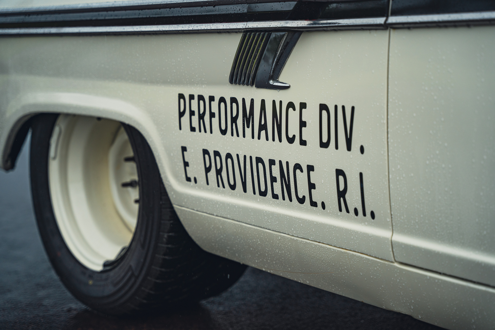 Aussenfoto 1964 Ford Fairlane 500 Sport Coupé (66)