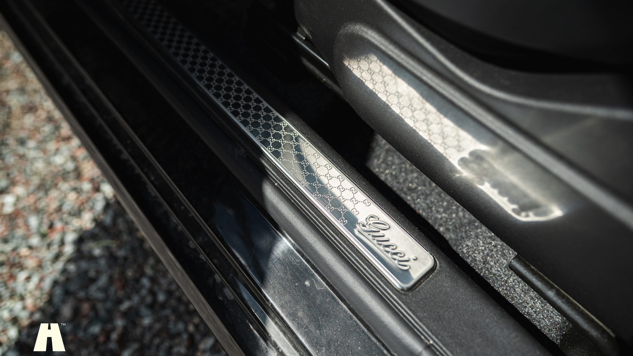 Interior image of 2012 FIAT 500 GUCCI