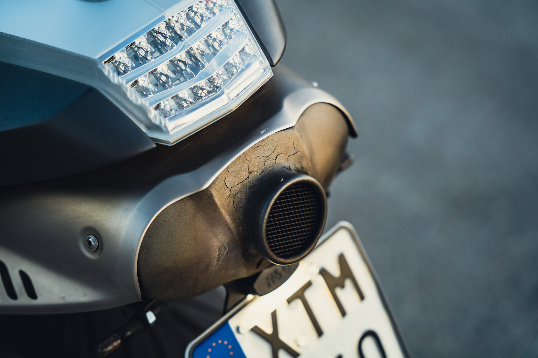 Exterior image of 2006 BMW R1200S