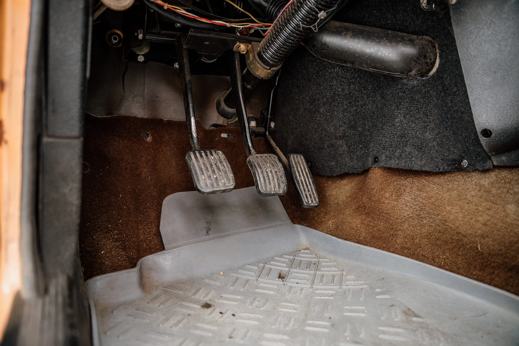 Interiörbild 1975 Volvo 242 2-dörrars coupé (25)