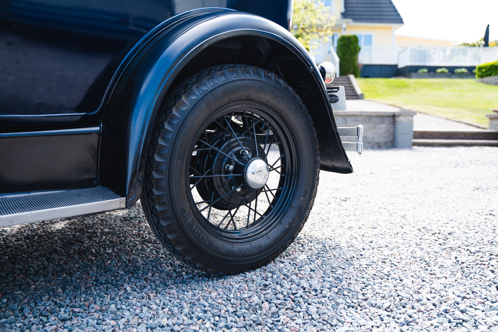 Exteriörbild på 1931 Ford A Luxe Sedan (30)