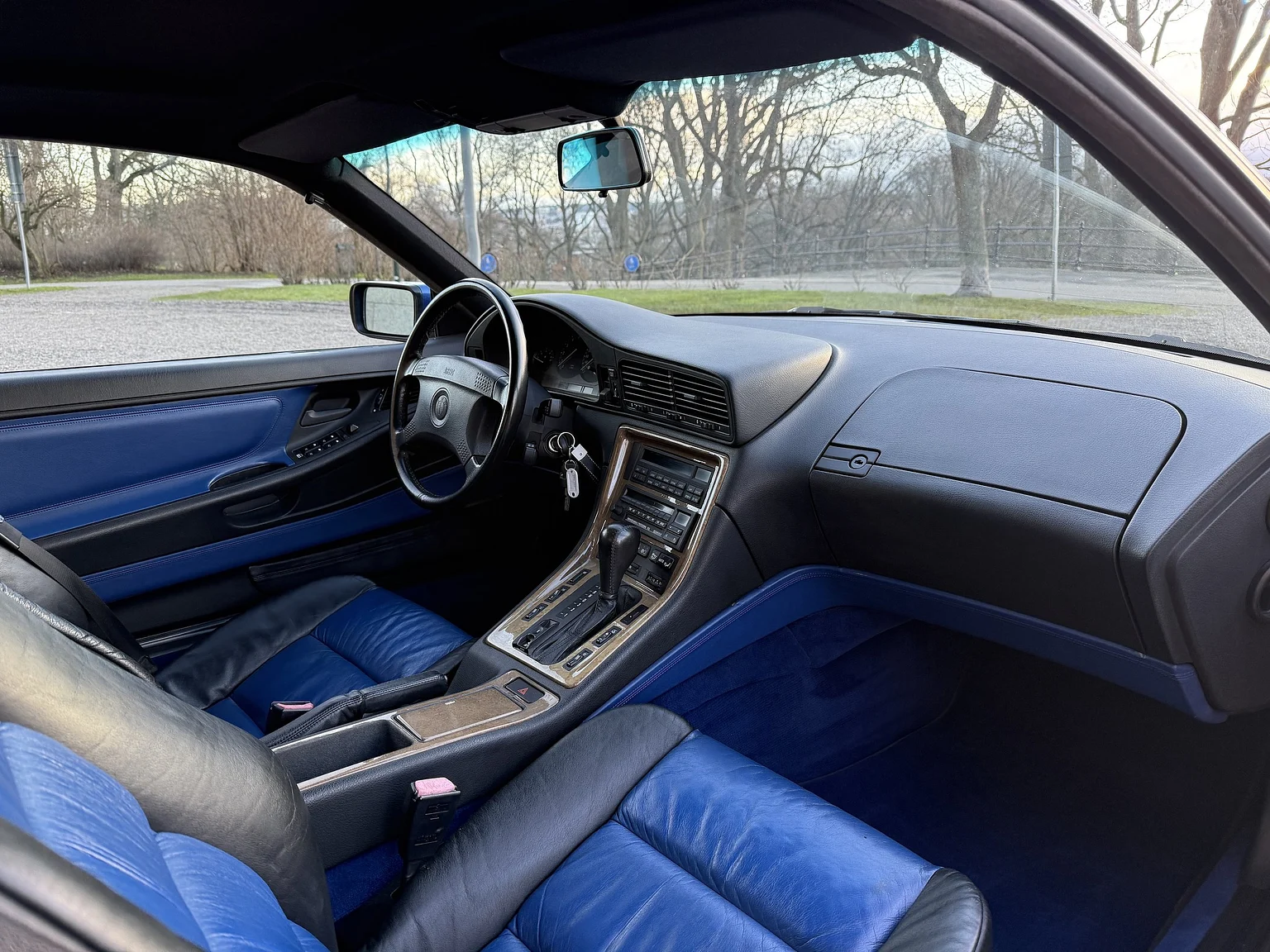 Interiörbild 1992 BMW 850iA - No Reserve (34)