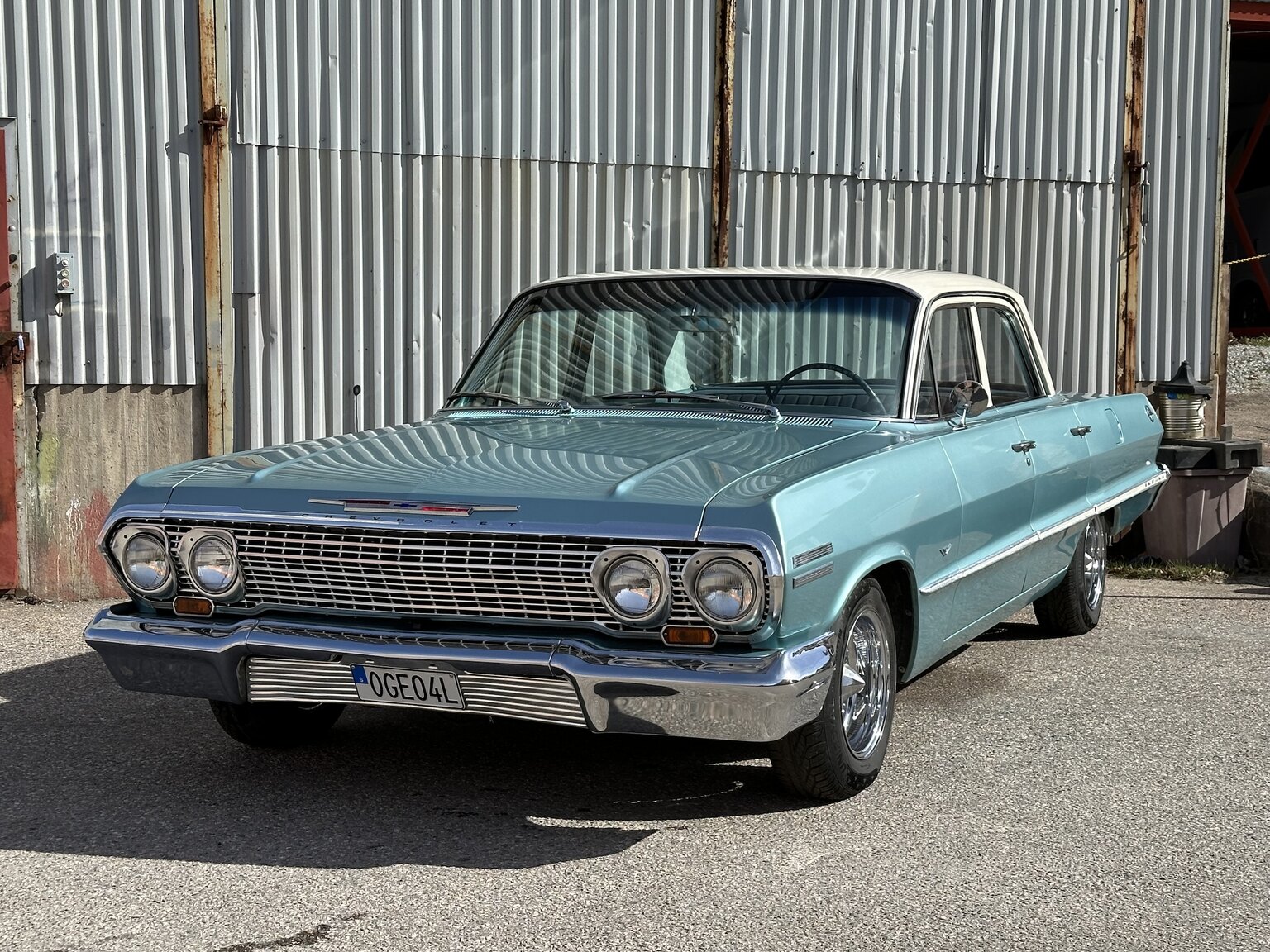 Aussenfoto 1963 Chevrolet Impala Sedan (2)