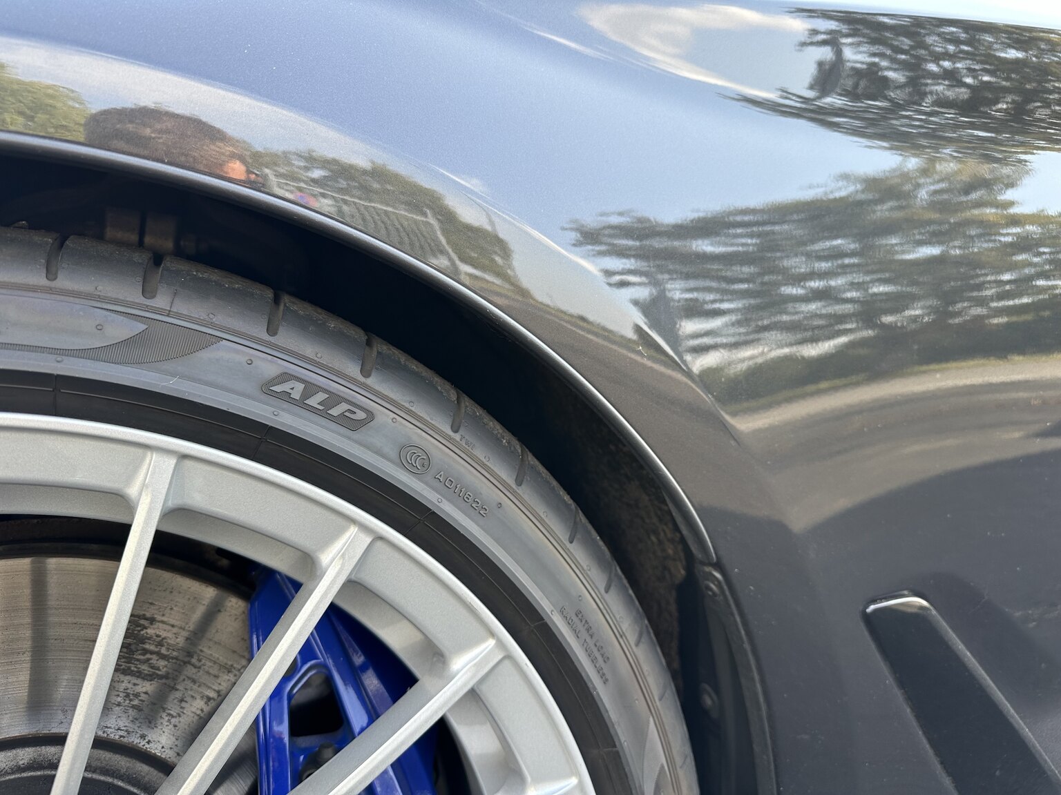 Exterior image of 2019 ALPINA B5 S Bi-Turbo Sedan ALLRAD