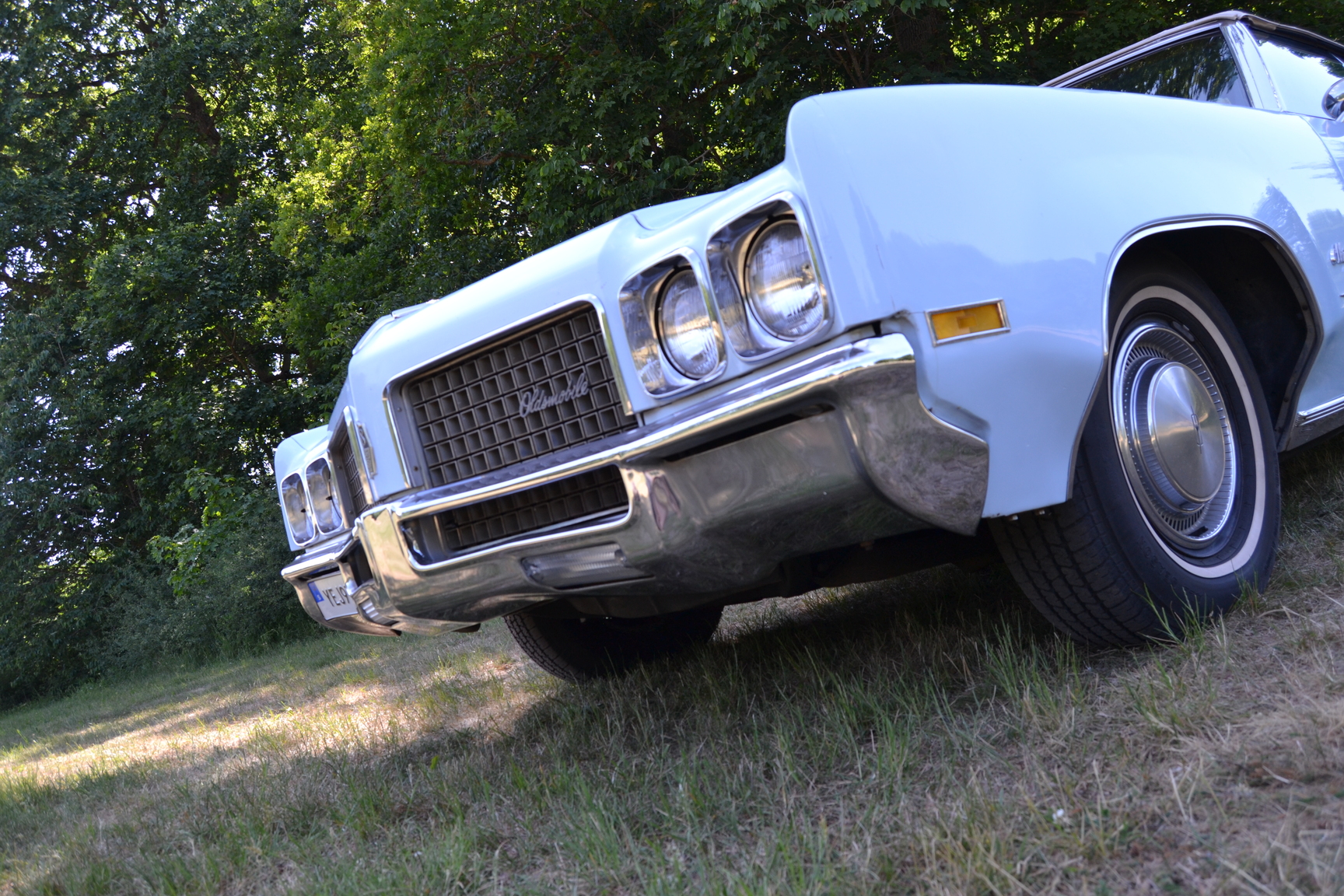 Exterior image of 1970 Oldsmobile Ninety eight Convertible (38)