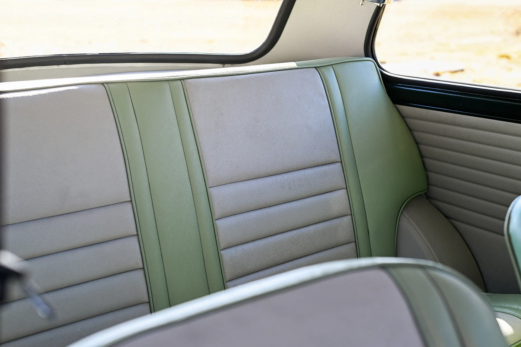 Innenraumfoto von 1965 BMC Cooper S 1290 (10)