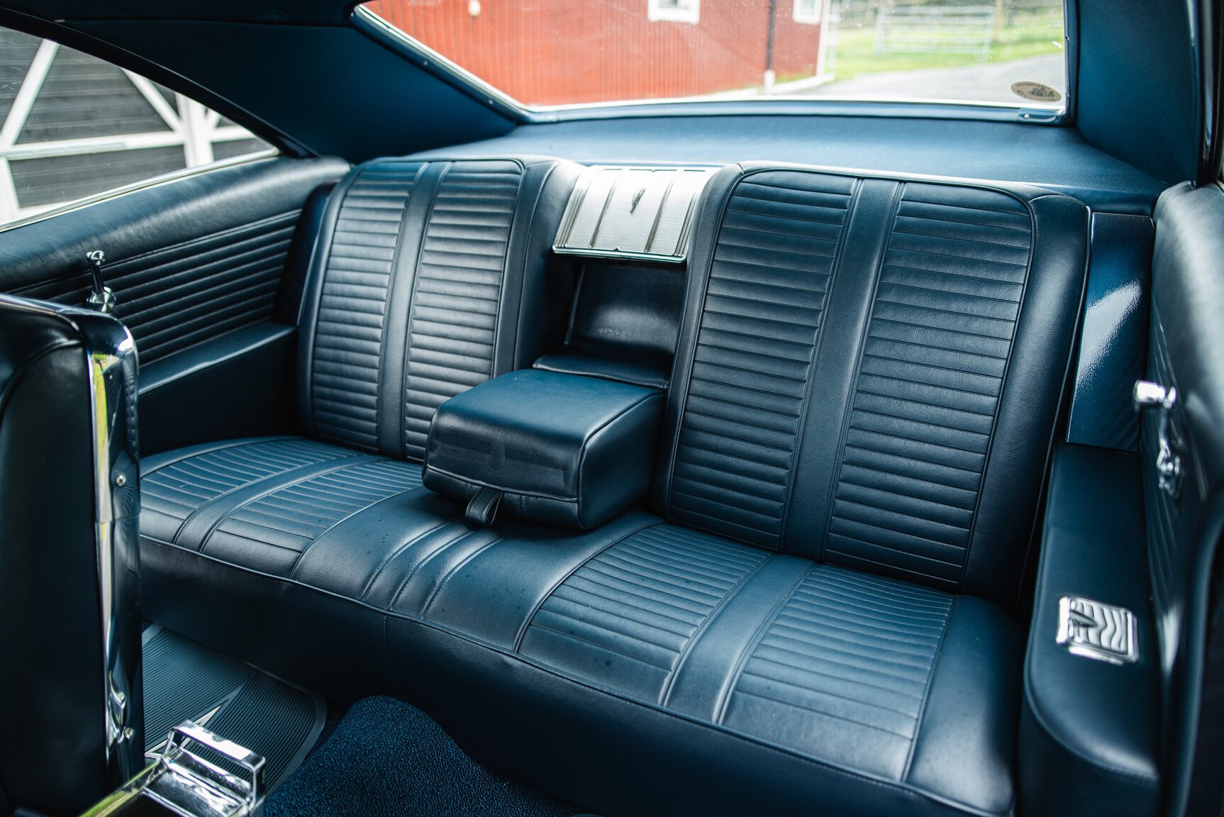 Interior image of 1965 Pontiac Catalina 421 Tripower-Pack 2+2