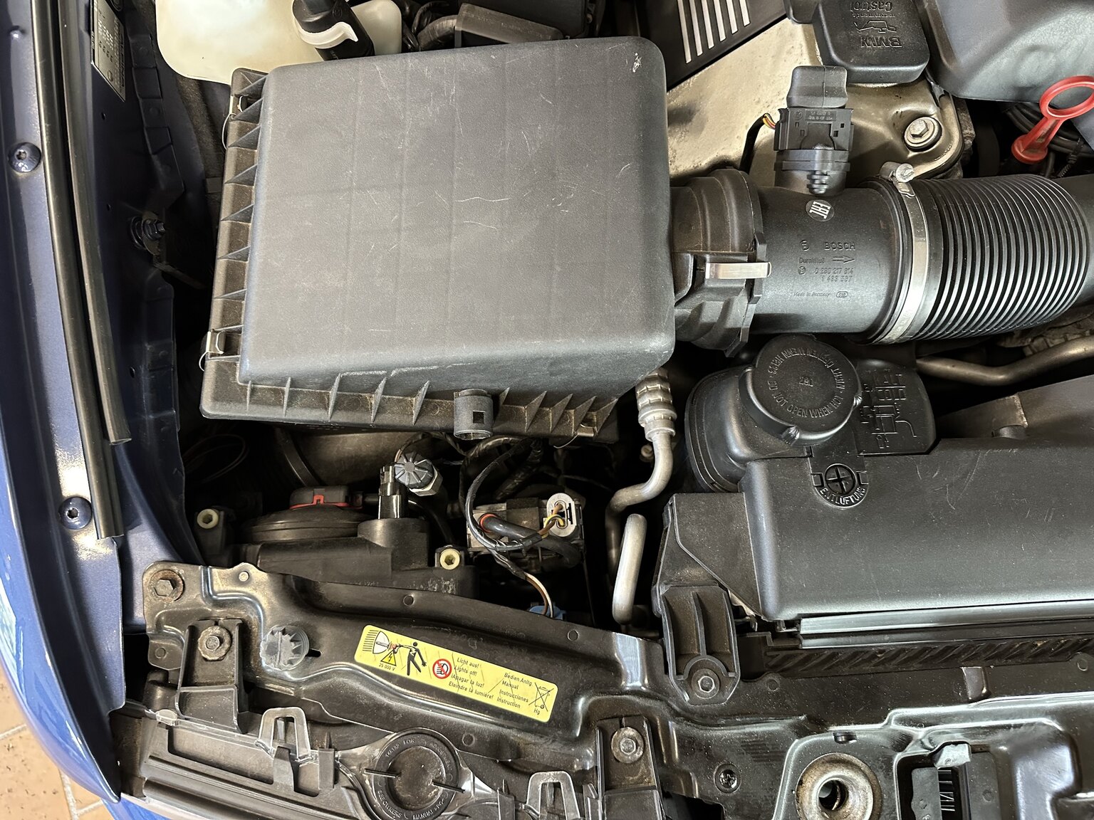 Image of 2002 ALPINA B10 V8S mechanics
