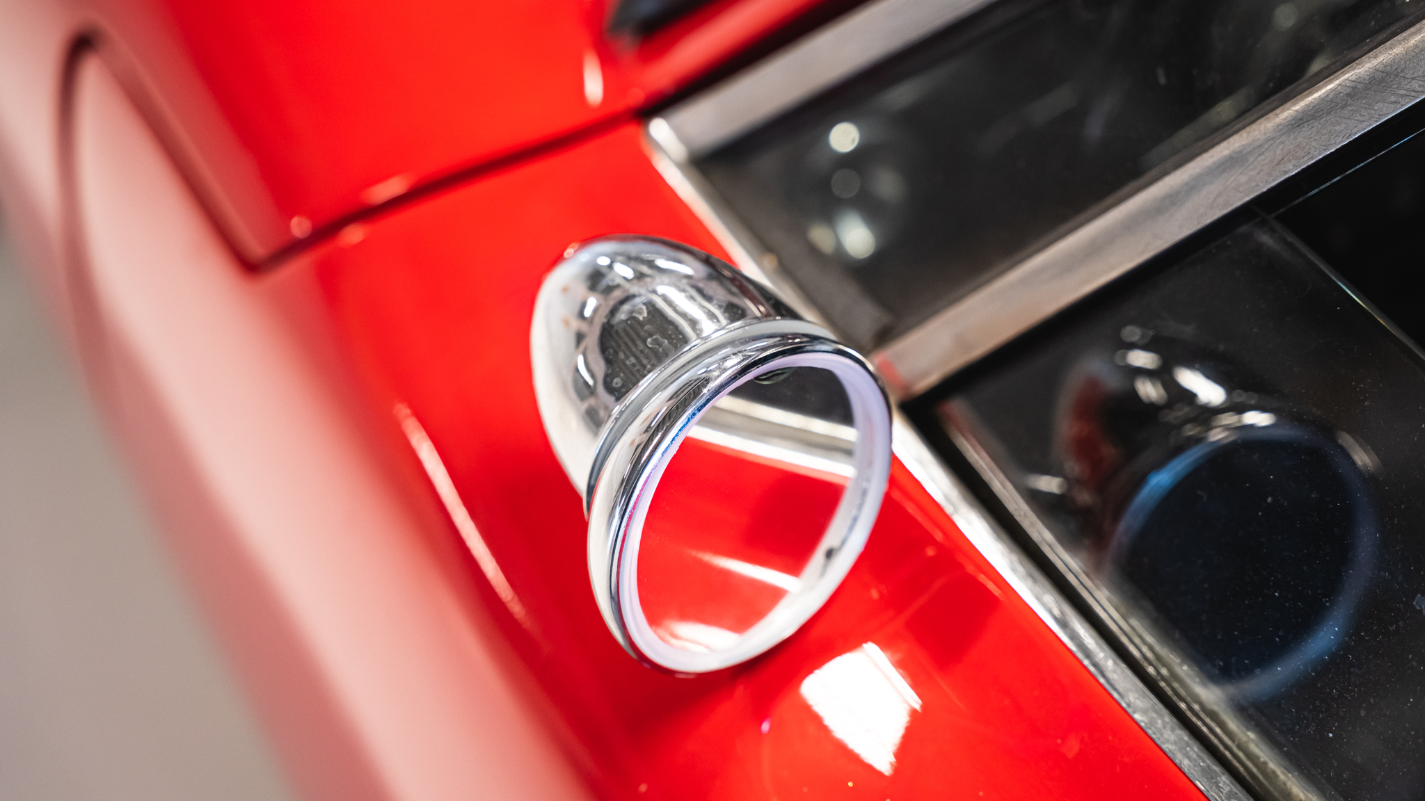 Exteriörbild på 1970 Marcos GT (37)